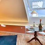 Azzulea Rossio Apartment *